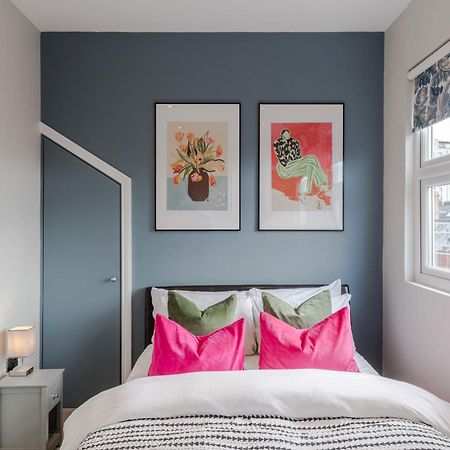 Stunning 3 Bed Duplex Apartment In The Heart Of West Hampstead London Exterior foto
