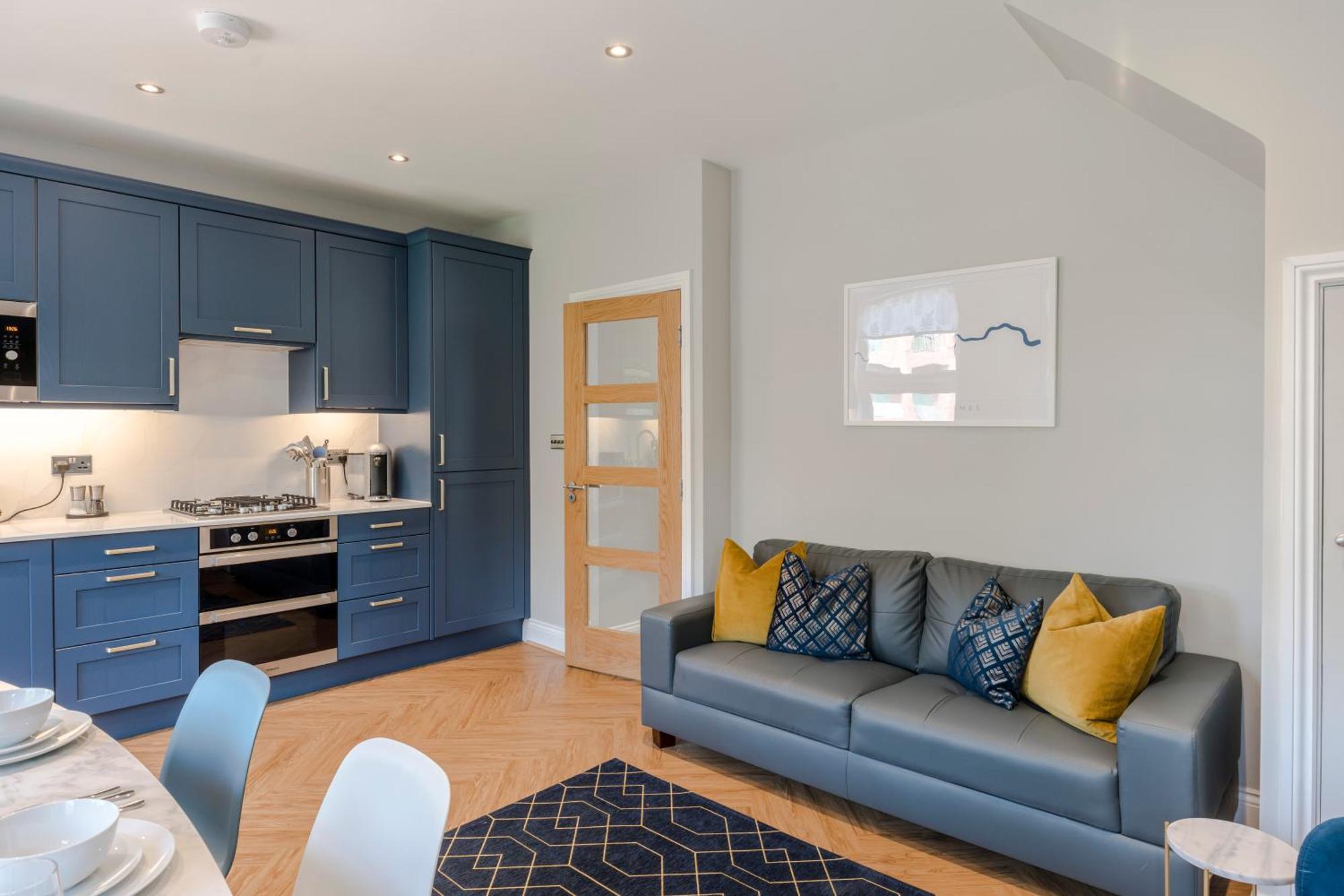Stunning 3 Bed Duplex Apartment In The Heart Of West Hampstead London Exterior foto