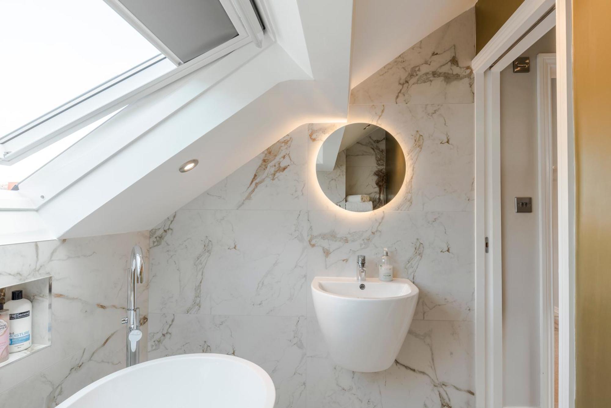 Stunning 3 Bed Duplex Apartment In The Heart Of West Hampstead London Exterior foto