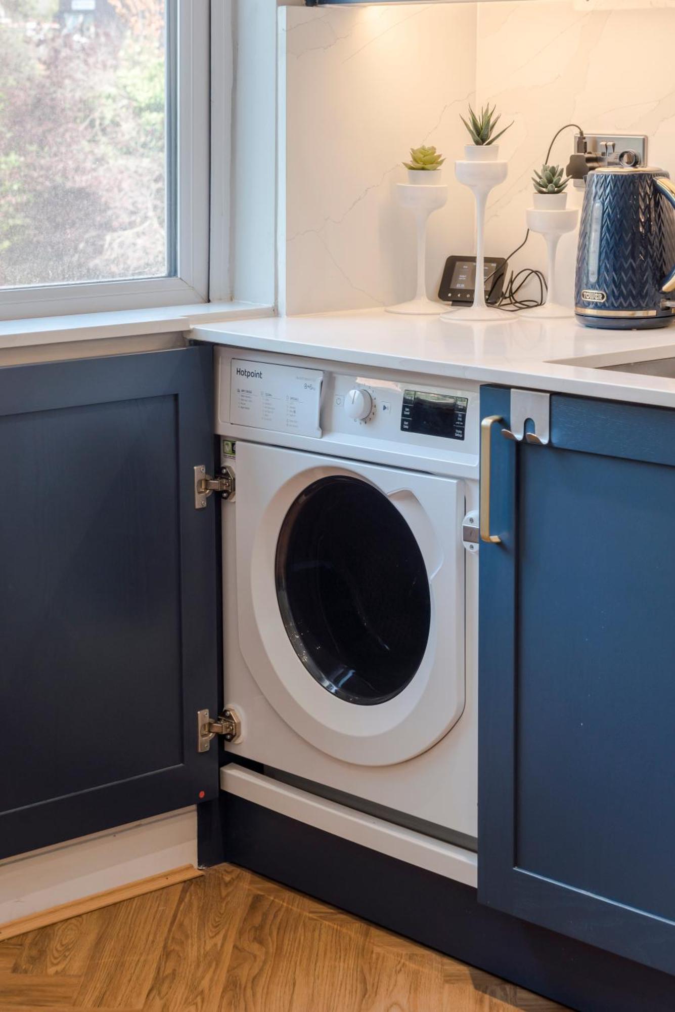 Stunning 3 Bed Duplex Apartment In The Heart Of West Hampstead London Exterior foto