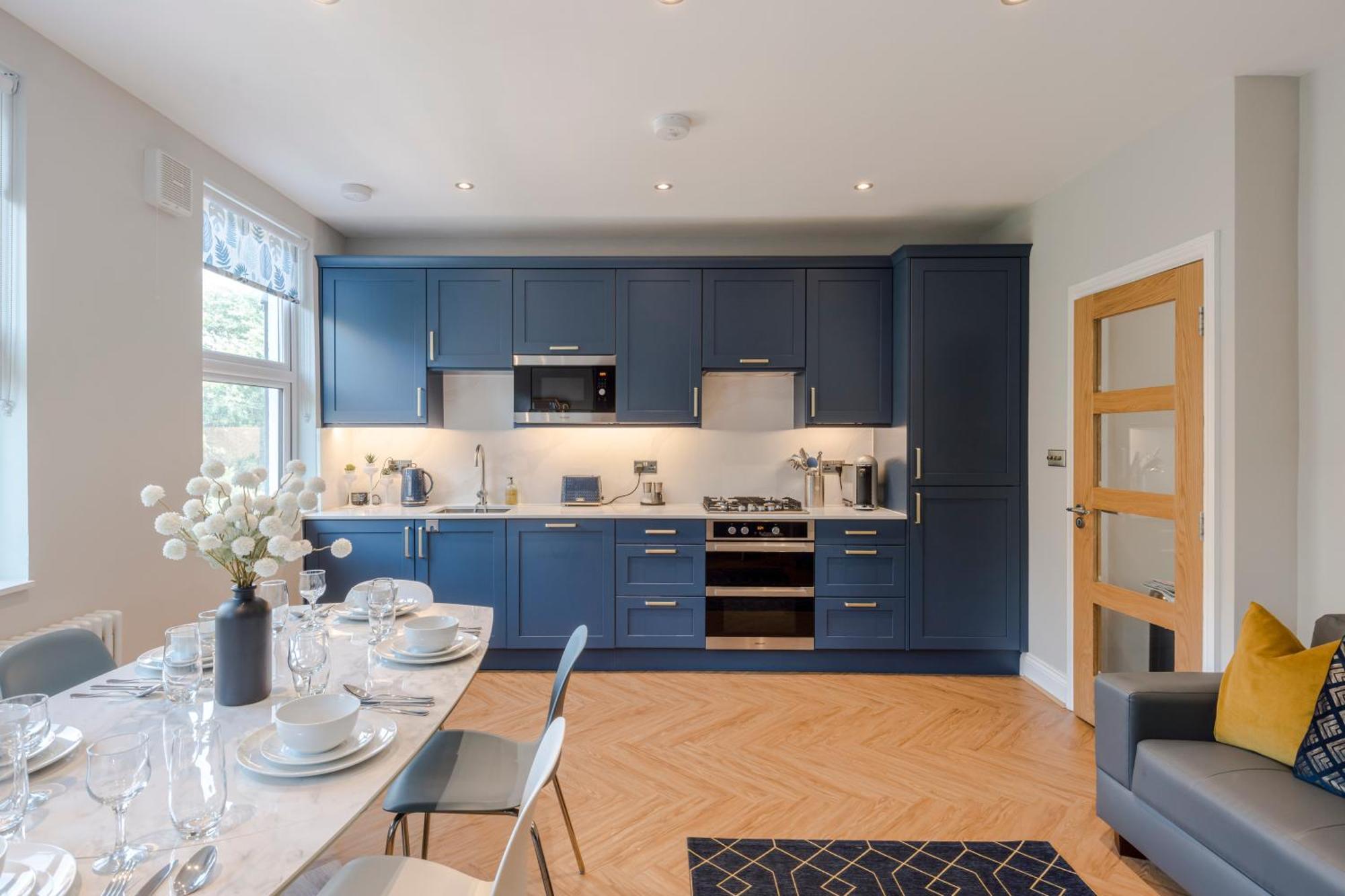 Stunning 3 Bed Duplex Apartment In The Heart Of West Hampstead London Exterior foto